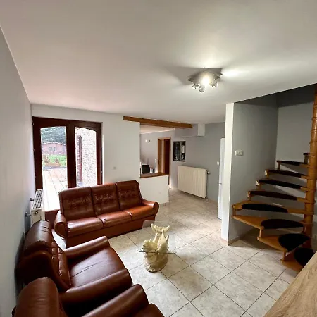 Et Sdd Privees Dans Maison Partagee Avec Des Residents *